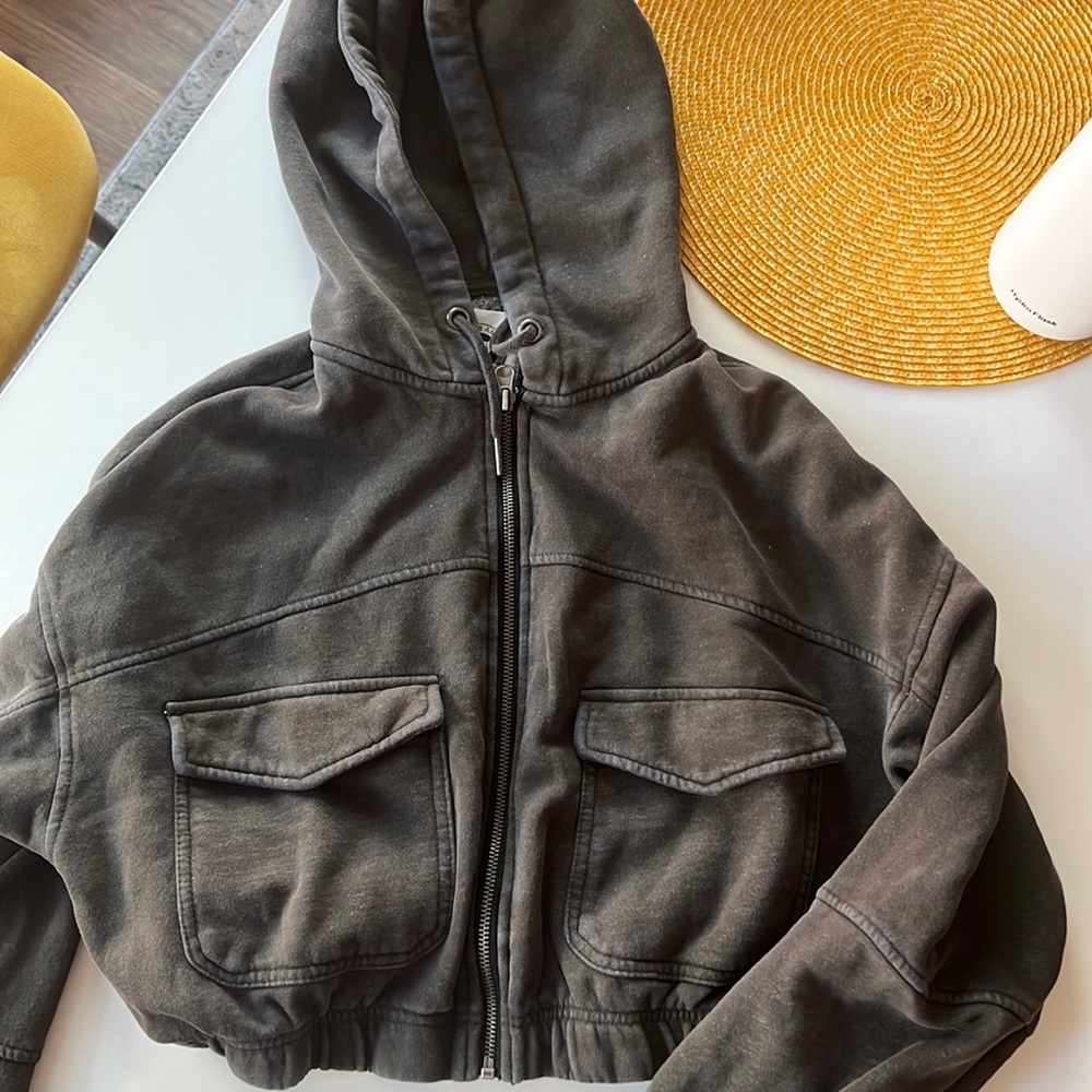 urban outfitters cropped jacket with hood